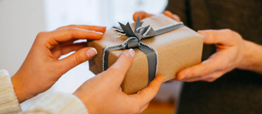 لماذا تختار برايز لتقديم الهدايا بعناية؟
